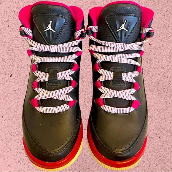 Nike Air Jordan Big Girl Shoes Size 5.5 - Picture 1 of 4